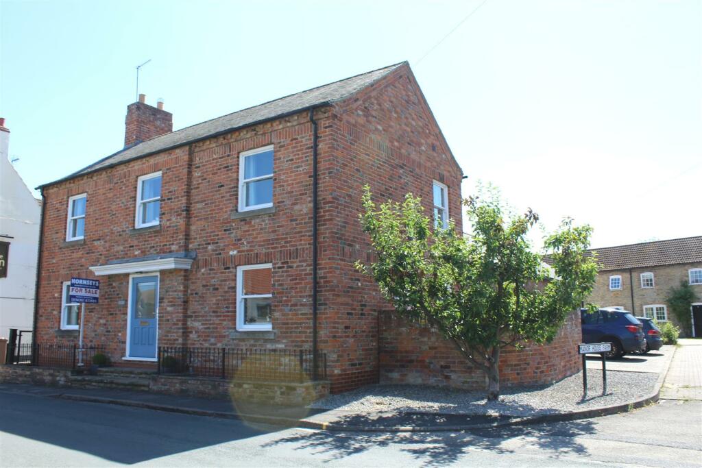 4 bedroom detached house for sale in The Green, North Newbald, YO43