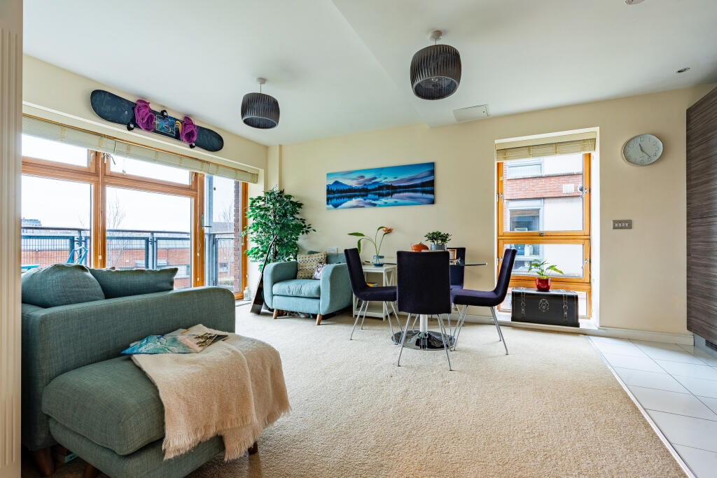 Additional property image - Horizon, Broad Weir, Bristol