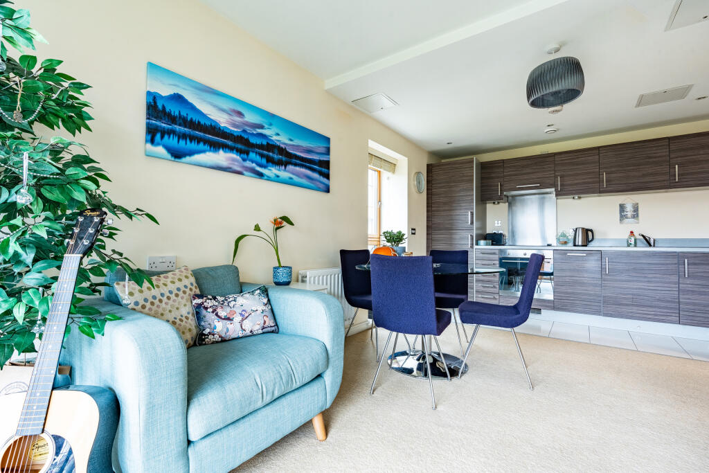 Additional property image - Horizon, Broad Weir, Bristol
