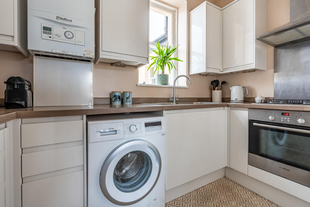 Additional property image - Alma Road, Clifton, Bristol, BS8 2BZ