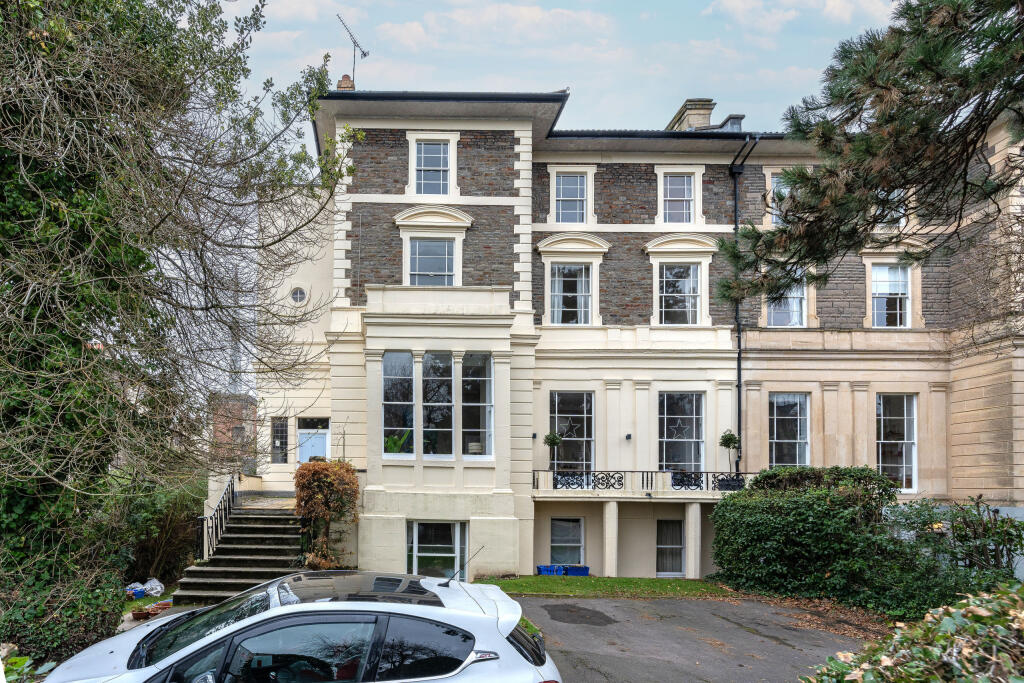 Additional property image - Alma Road, Clifton, Bristol, BS8 2BZ