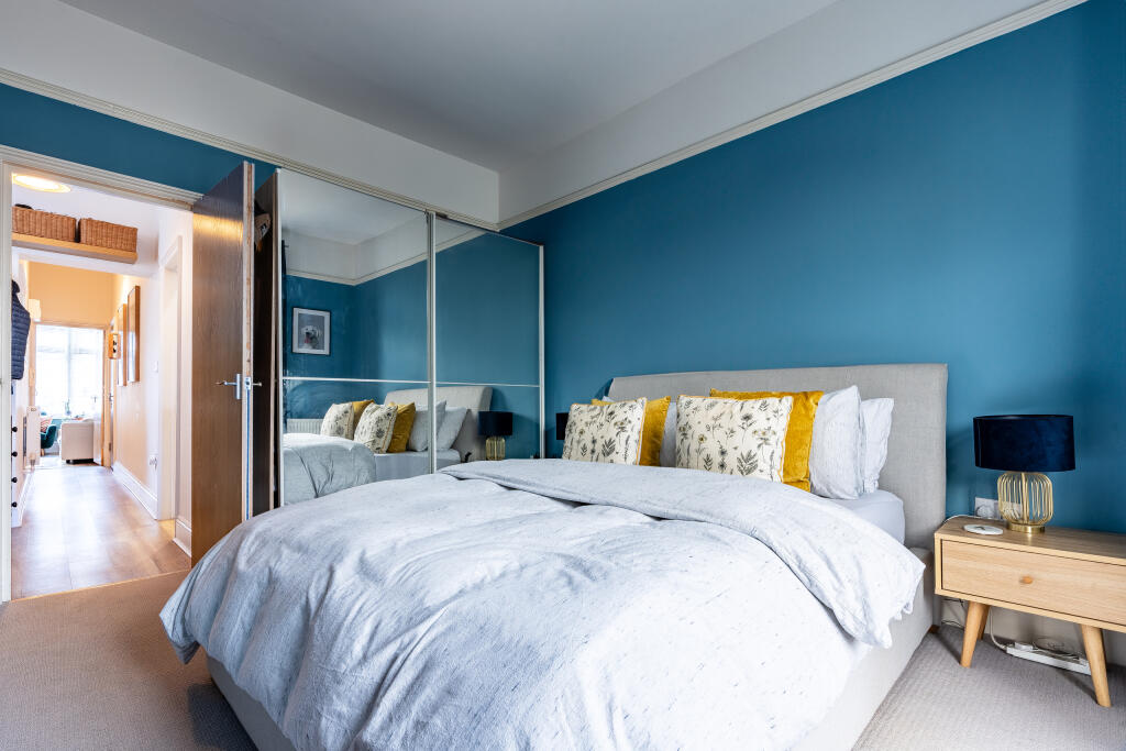 Additional property image - Hall Floor Flat, Harcourt Road, Redland, Bristol, BS6 7RQ