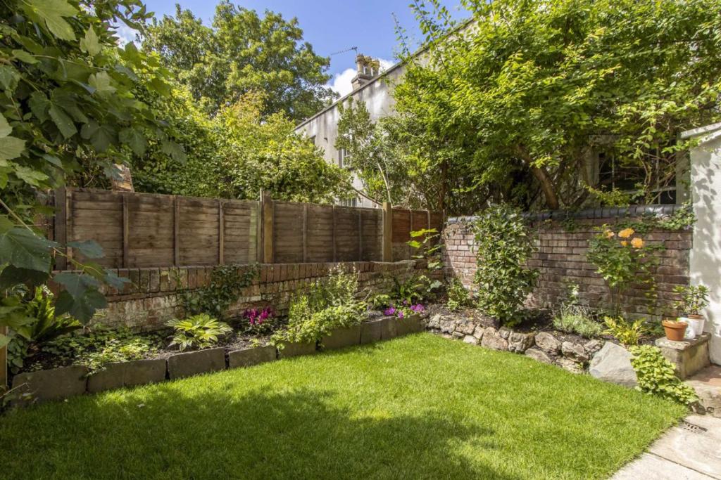 4 bedroom house for sale in Richmond Road, Montpelier, Bristol, BS6 , BS6