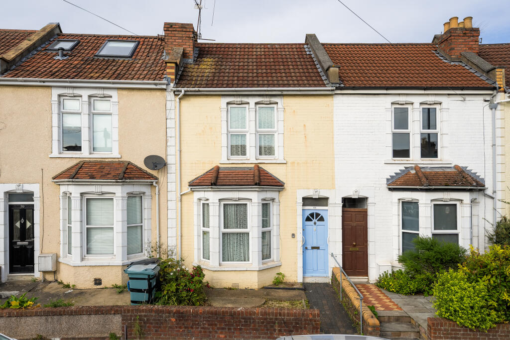 2 Bedroom Terraced House For Sale In Downend Road, Ashley Down, Bristol ...