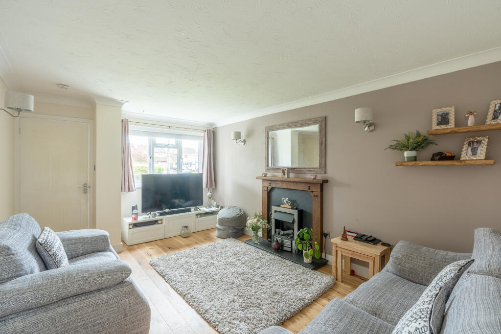 3 bedroom detached house for sale in The Worthys, Bradley Stoke
