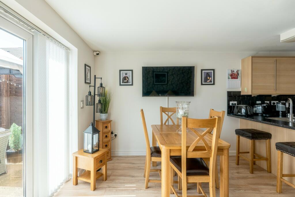 Additional property image - Over Drive, Charlton Hayes, Bristol