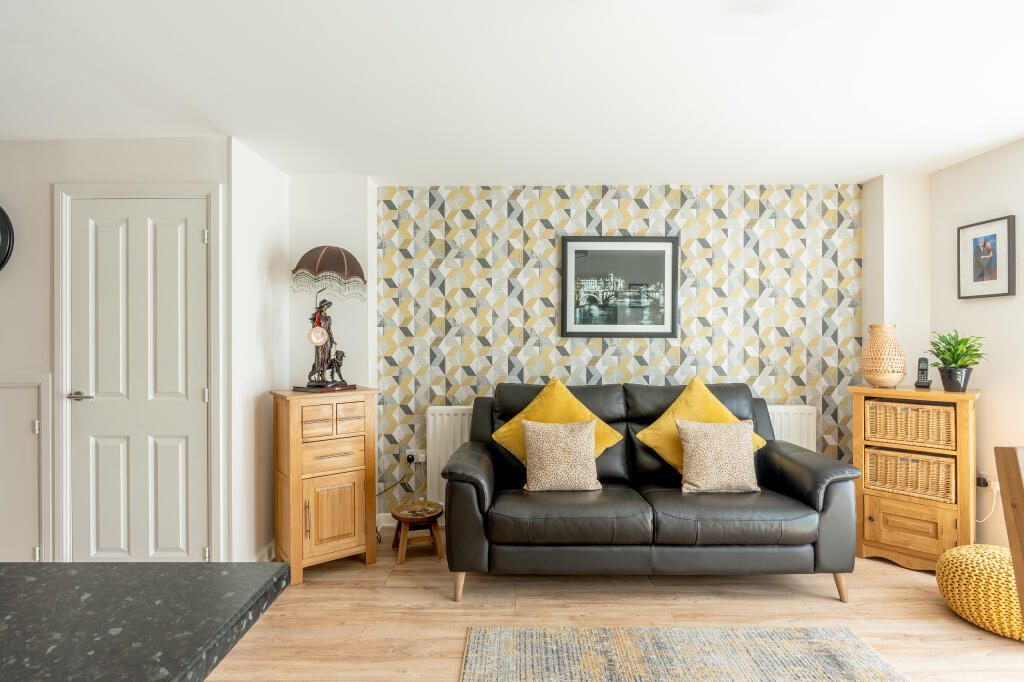 Additional property image - Over Drive, Charlton Hayes, Bristol