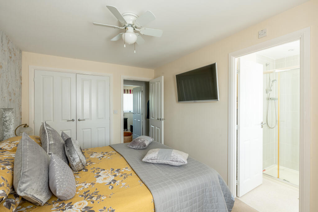 Additional property image - Over Drive, Charlton Hayes, Bristol