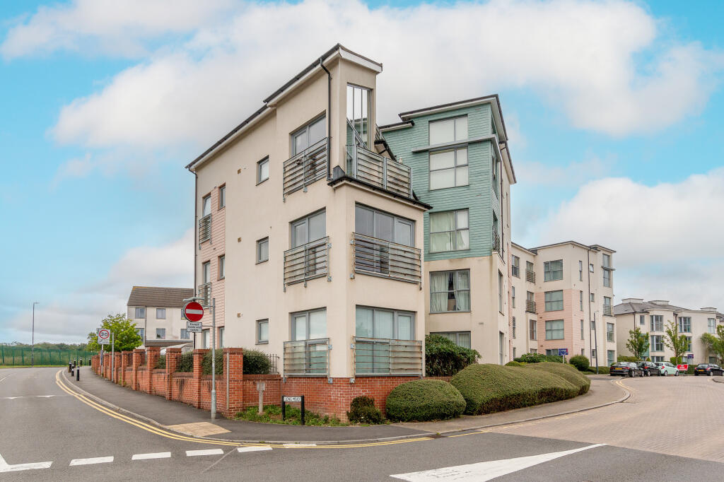 Additional property image - Long Down Avenue, Bristol,