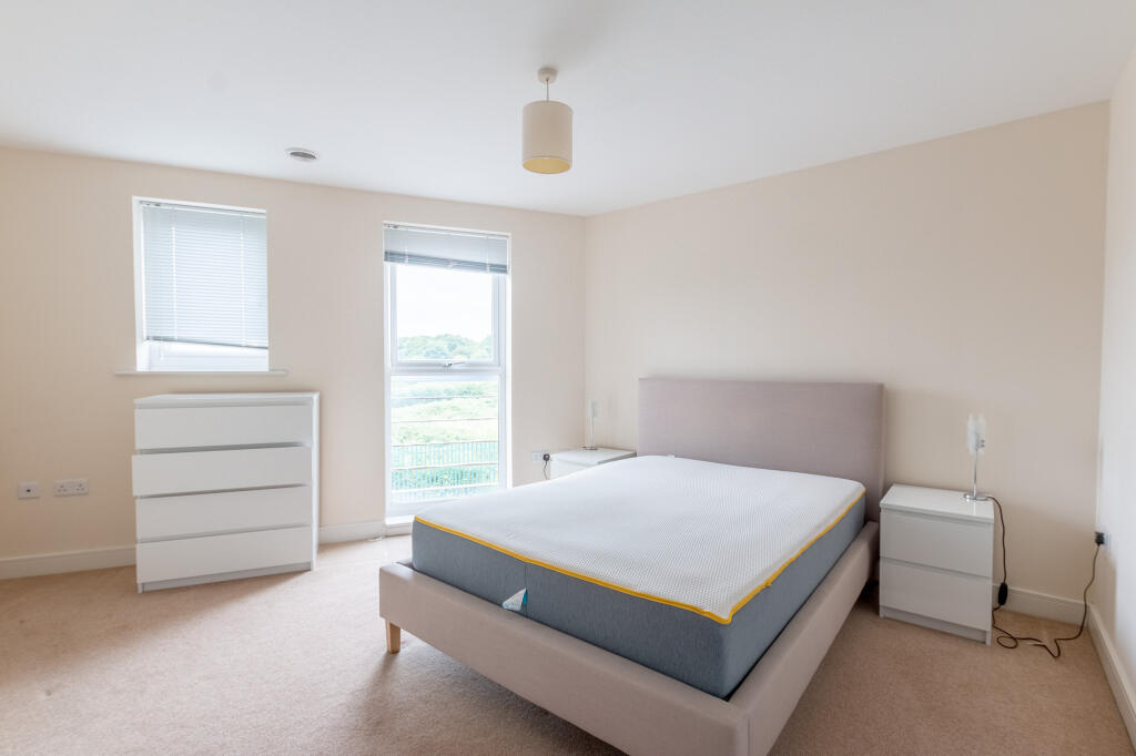 Additional property image - Long Down Avenue, Bristol,