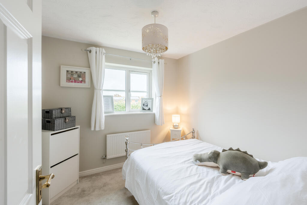 Additional property image - Bakers Ground, Stoke Gifford, Bristol, Gloucestershire