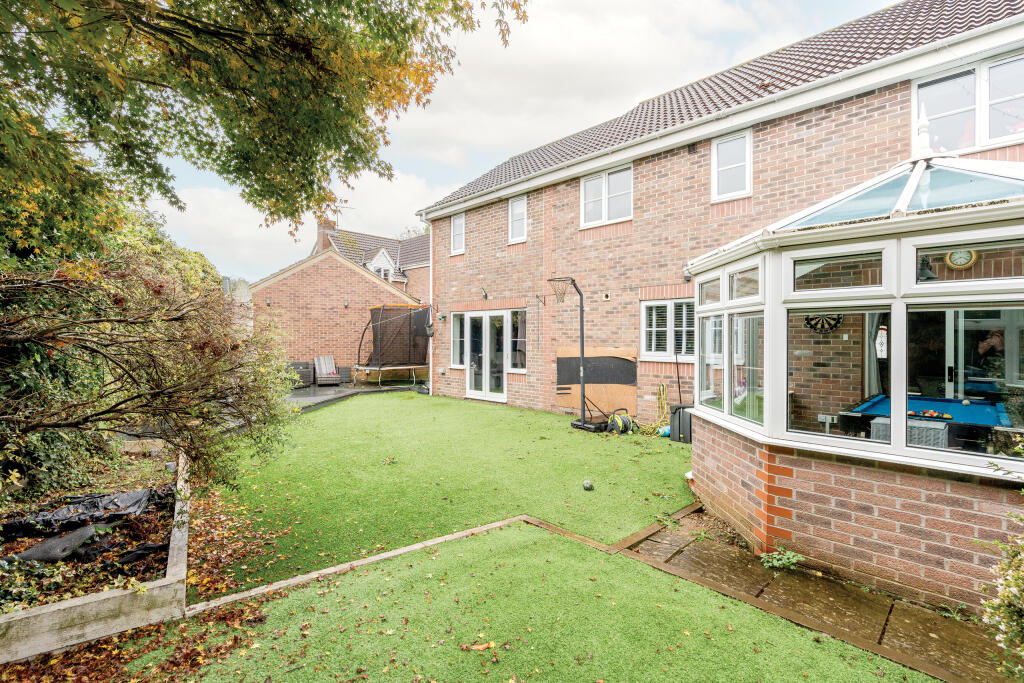 Additional property image - Bakers Ground, Stoke Gifford, Bristol, Gloucestershire
