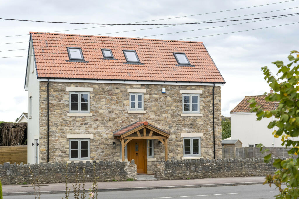 Additional property image - Greenhill Down, Alveston, Bristol, Gloucestershire