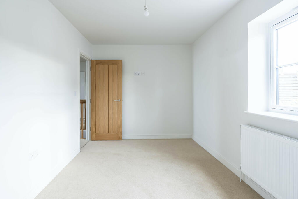 Additional property image - Greenhill Down, Alveston, Bristol, Gloucestershire