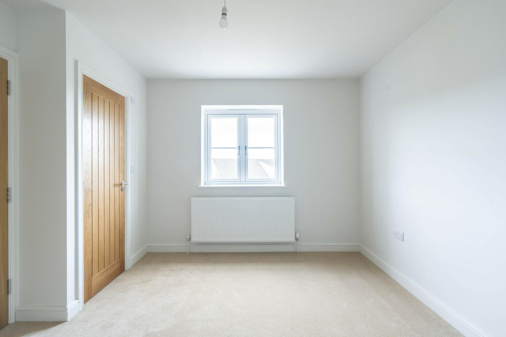 Additional property image - Greenhill Down, Alveston, Bristol, Gloucestershire