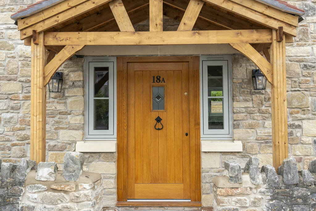 Additional property image - Greenhill Down, Alveston, Bristol, Gloucestershire