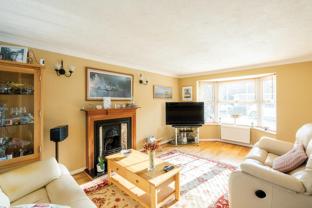 Additional property image - Pursey Drive, Bradley Stoke, Bristol
