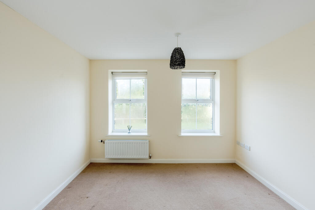 Additional property image - Oak Leaze, Charlton Hayes, Bristol, Gloucestershire