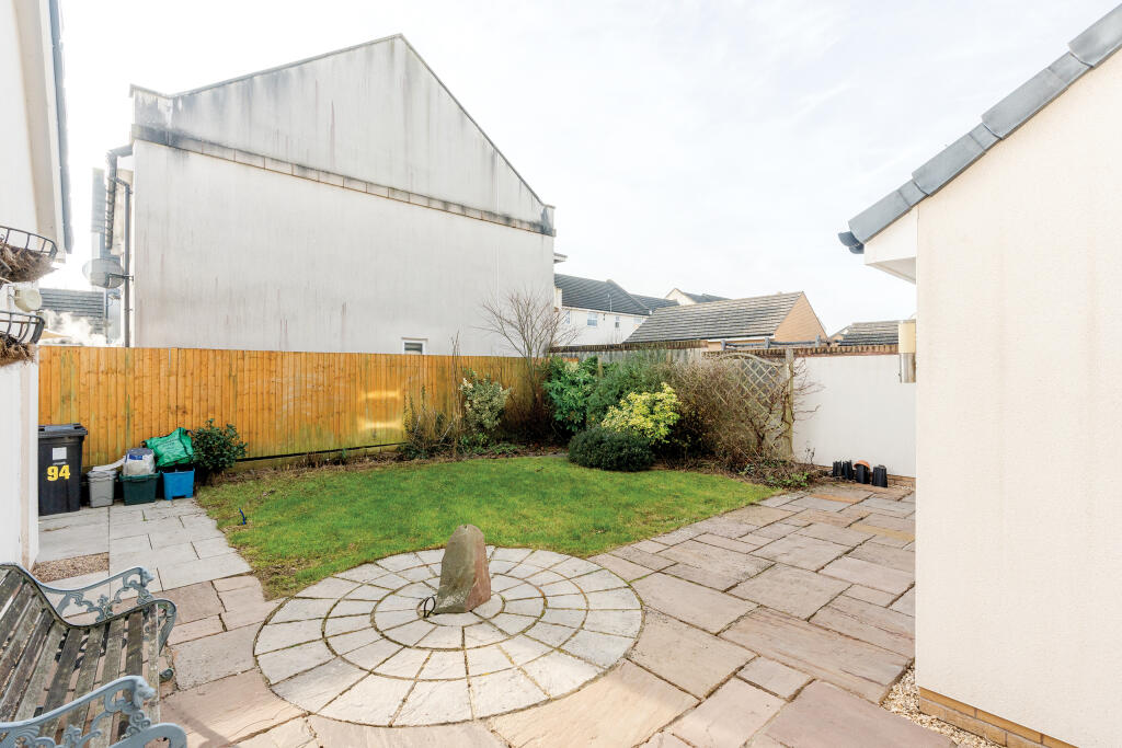 Additional property image - Oak Leaze, Charlton Hayes, Bristol, Gloucestershire