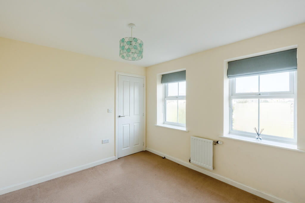 Additional property image - Oak Leaze, Charlton Hayes, Bristol, Gloucestershire