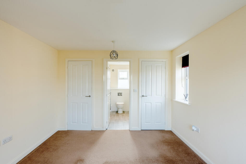 Additional property image - Oak Leaze, Charlton Hayes, Bristol, Gloucestershire