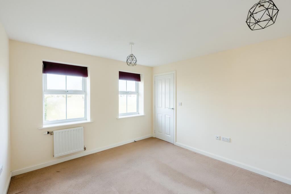 Additional property image - Oak Leaze, Charlton Hayes, Bristol, Gloucestershire