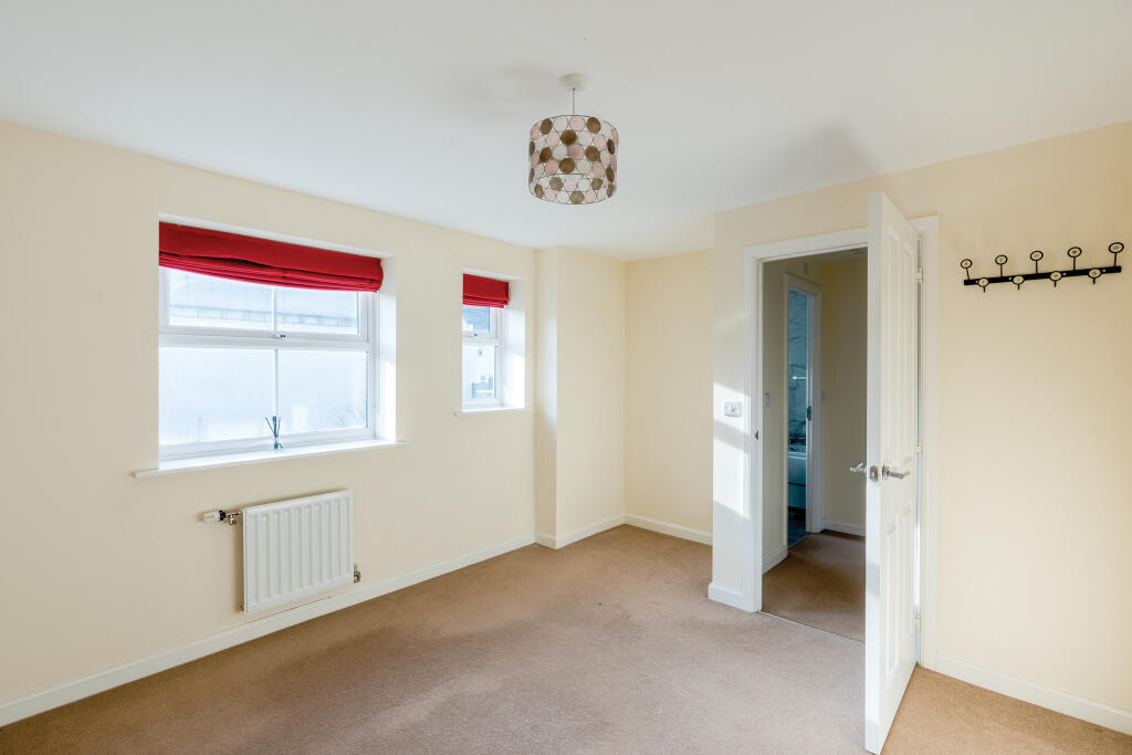 Additional property image - Oak Leaze, Charlton Hayes, Bristol, Gloucestershire