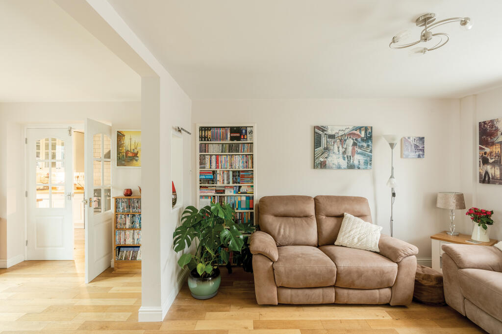 Additional property image - New Road, Stoke Gifford, Bristol, Gloucestershire