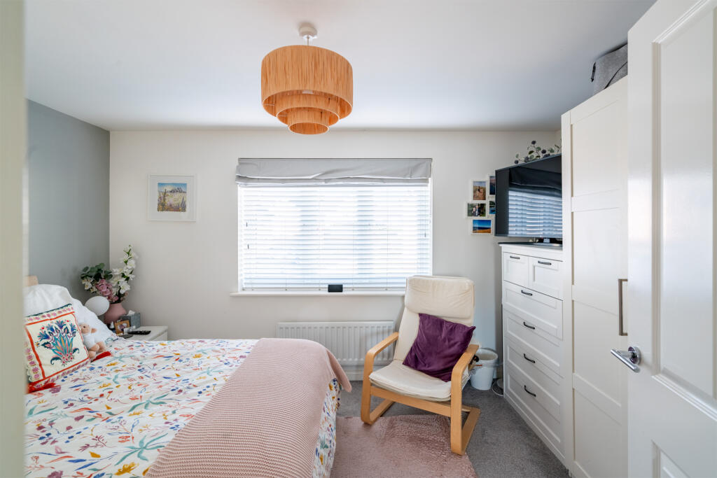 Additional property image - Pear Tree Leaze, Charlton Hayes, Bristol