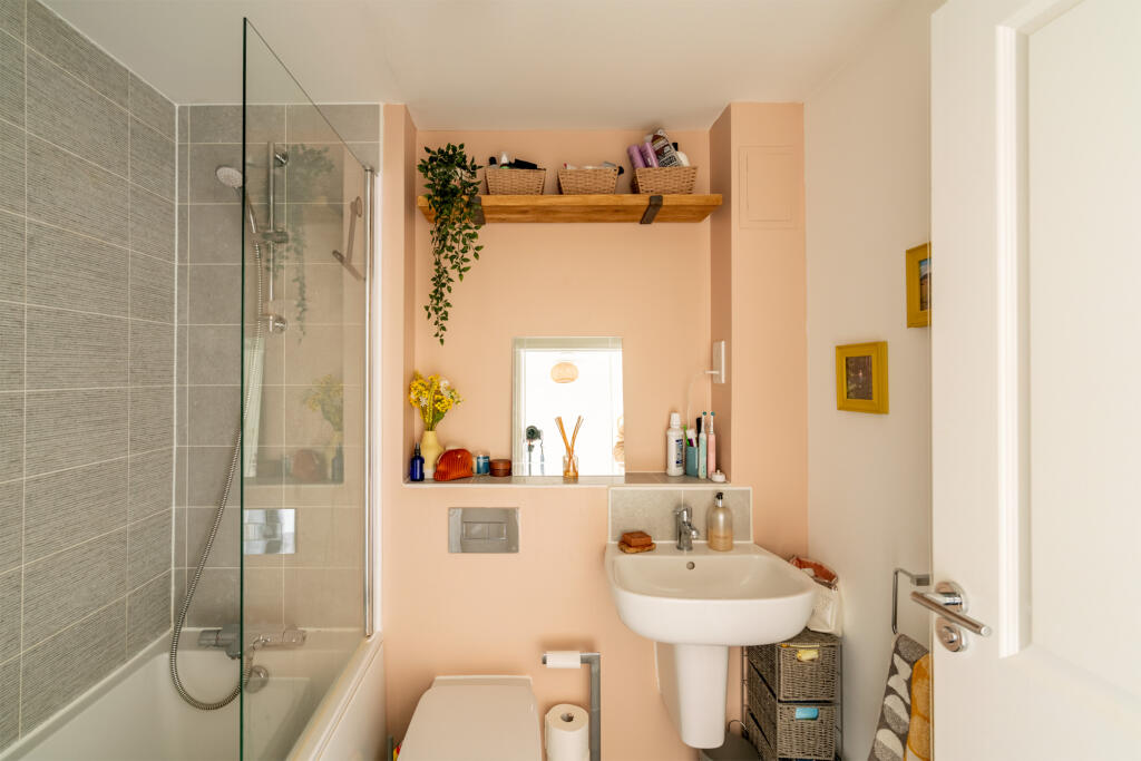Additional property image - Pear Tree Leaze, Charlton Hayes, Bristol