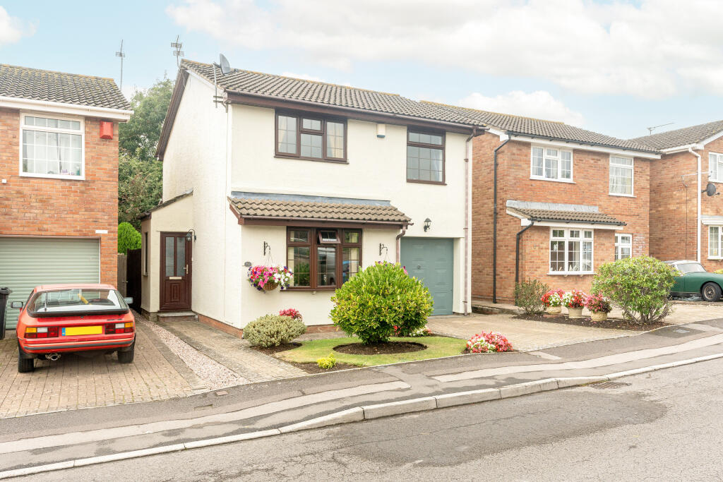Main image of property: Beaufort Crescent, Stoke Gifford, Bristol, Gloucestershire