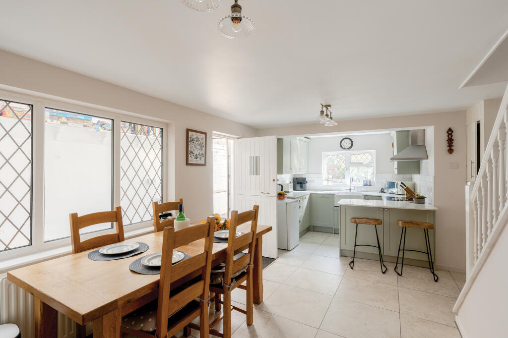 Main image of property: View Cottage, Over Lane, Almondsbury, Bristol