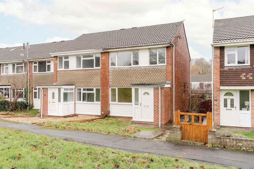 Main image of property: Elm Close, Little Stoke, Bristol