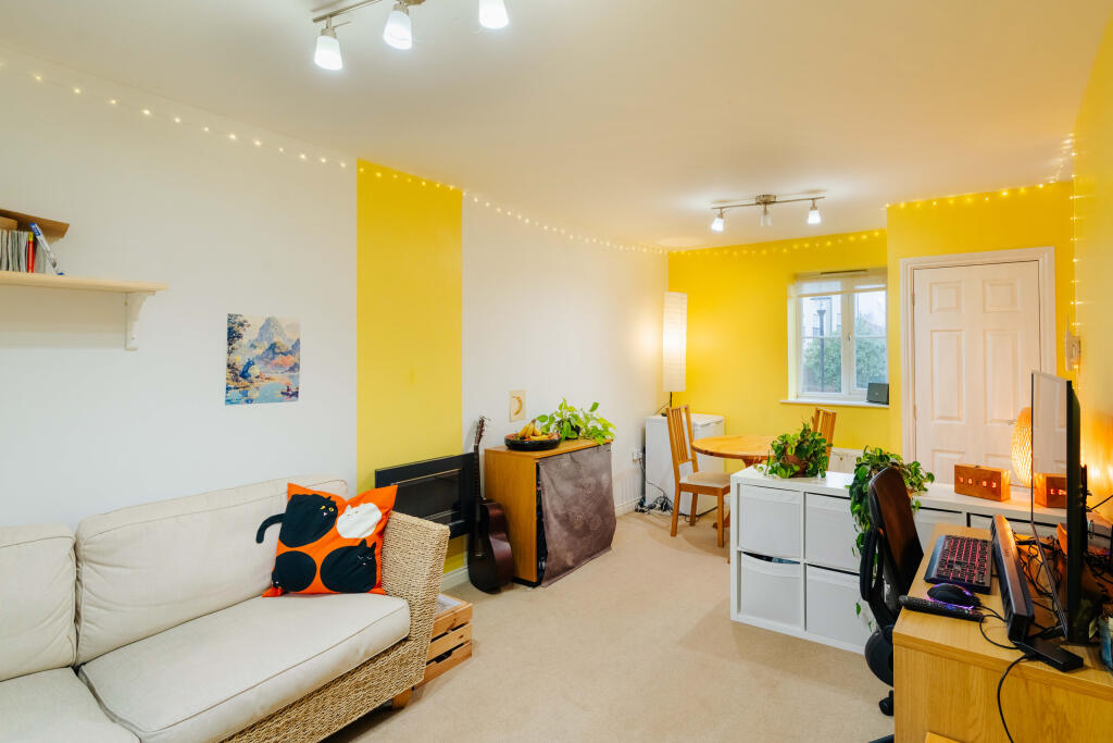 Main image of property: Wood Mead, Bristol, Gloucestershire