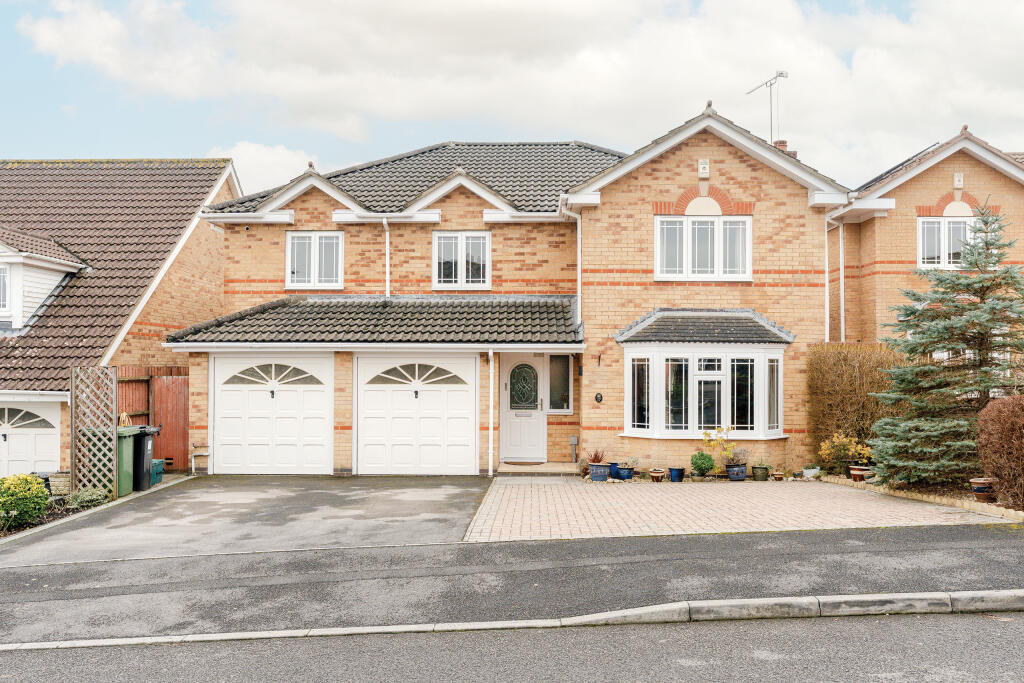 Main image of property: The Spinney, Bradley Stoke, Bristol