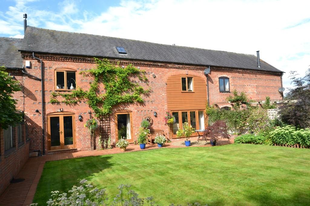 4 bedroom barn conversion for sale in Eaton Grange Barns, Eaton Upon