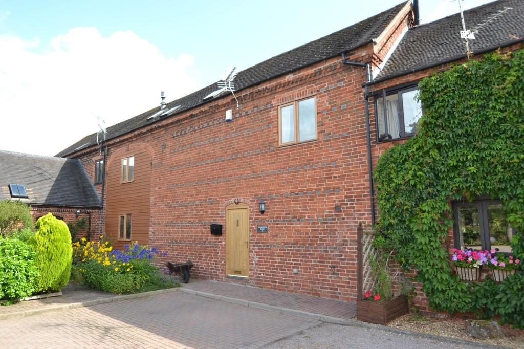 4 bedroom barn conversion for sale in Eaton Grange Barns, Eaton Upon
