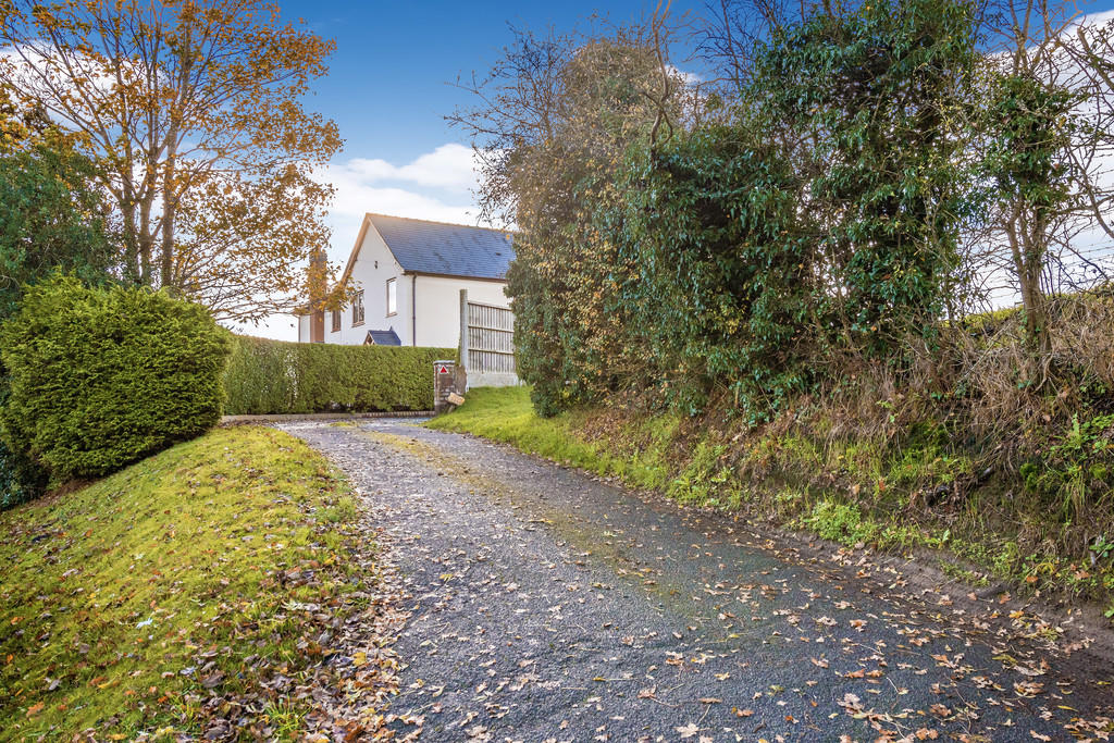 5 bedroom detached house for sale in Shrewsbury Road, Prees, SY13