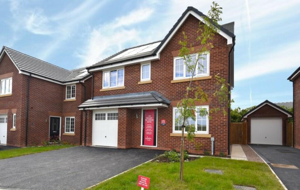 4 bedroom detached house for sale in Talbot Manor, Alport Road