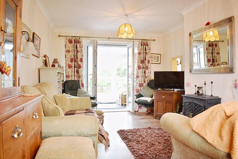 3 bedroom detached bungalow for sale in Main Street, Dry Doddington, NG23