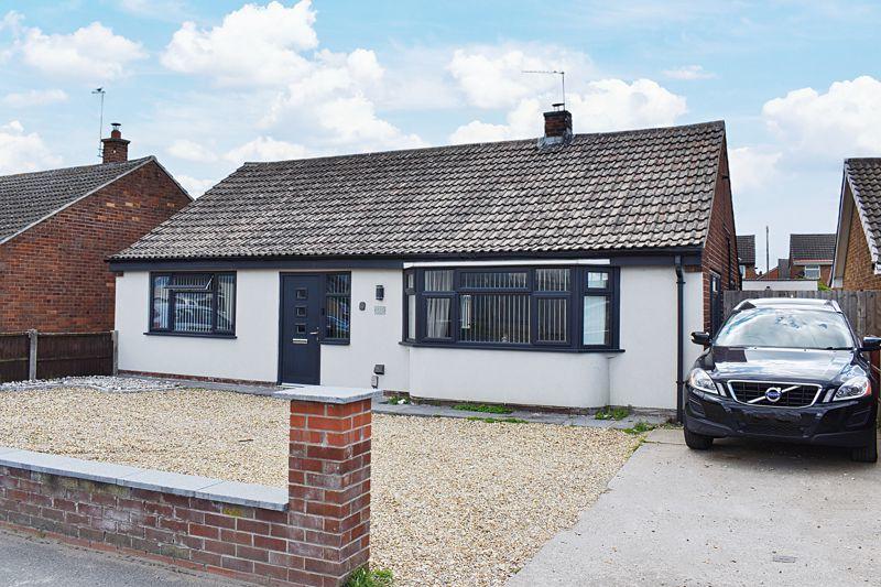 3 bedroom detached bungalow in Bowbridge Road, Newark £260000 BrickPal