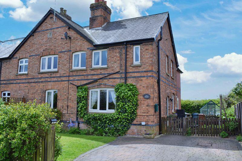 4 bedroom semi-detached house for sale in The Rectory Cottage, Cromwell ...