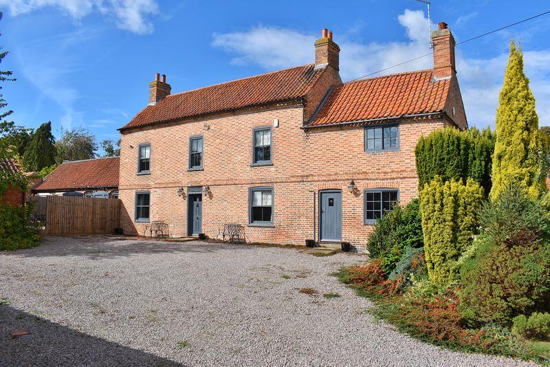 Main image of property: High Street, Swinderby