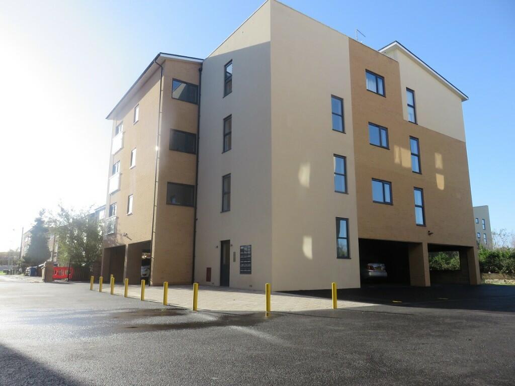 Main image of property: Melbourne Road, Tilbury, Essex, RM18