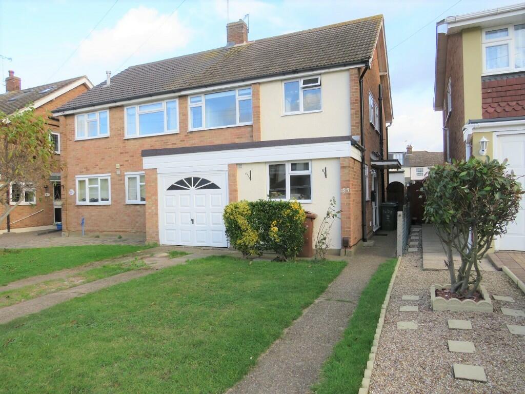 3 bedroom semidetached house for sale in Harvey, North Grays, Essex, RM16