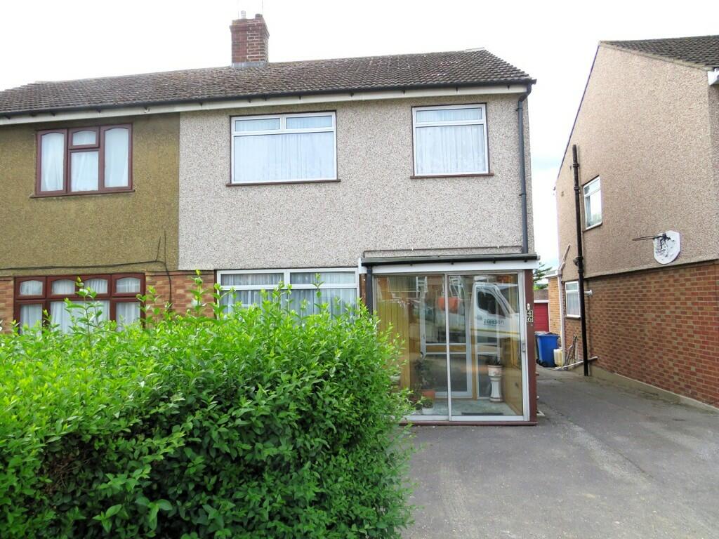 3 bedroom semidetached house for sale in Silverlocke Road, Little