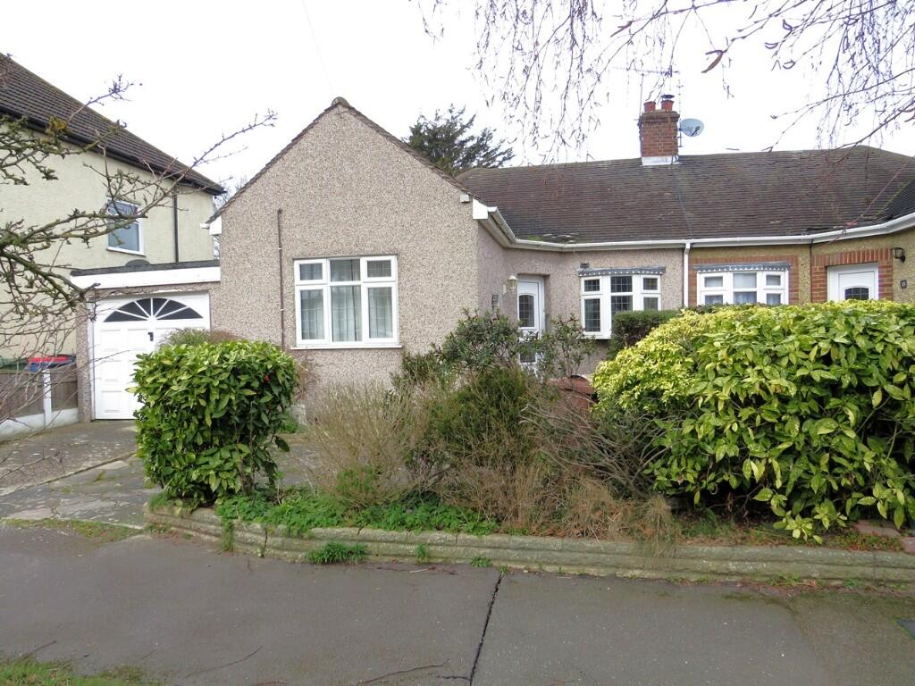 Main image of property: Highfield Gardens, North Grays, Essex, RM16