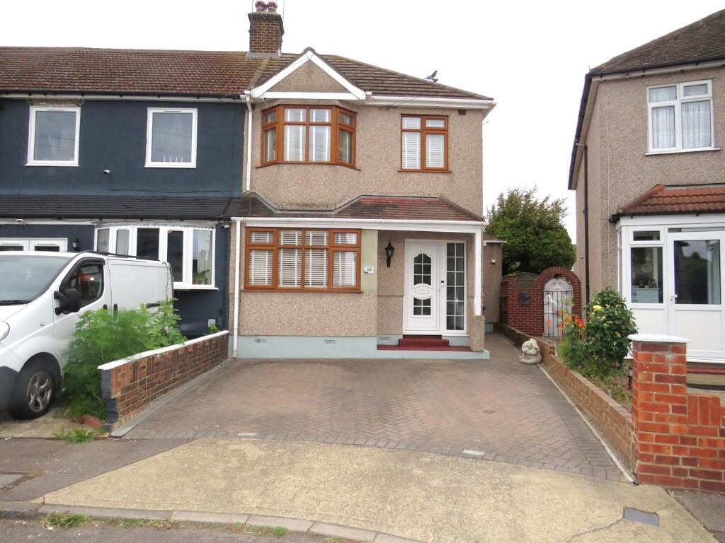 Main image of property: Palmerston Road, South Stifford, Essex, RM20