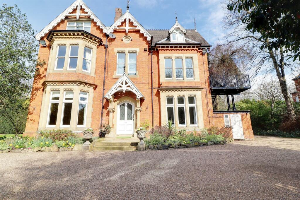 1 bedroom apartment for sale in Westhill, Hessle, HU13