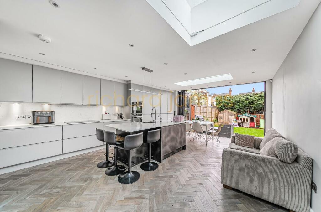 Main image of property: Milton Road, Mill Hill, London